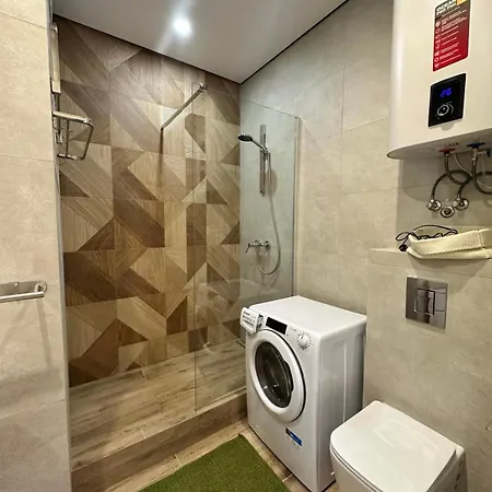 Apartman в аркадии с видом на море и террасой ! *