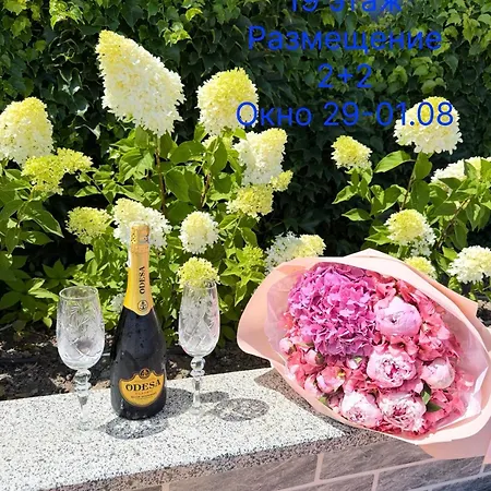 Apartman в аркадии с видом на море и террасой ! Odessza